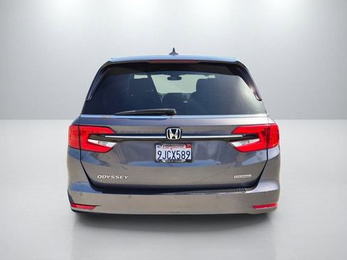Used 2024 Honda Odyssey Touring image 9