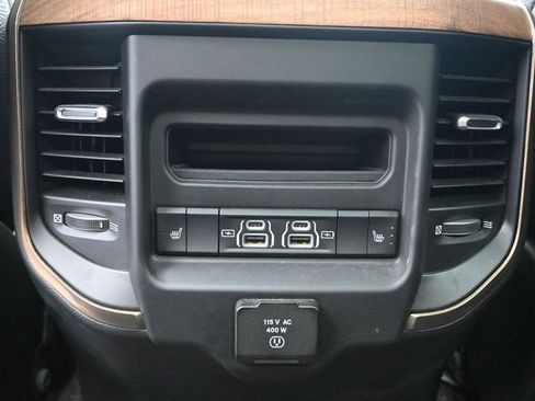 Used 2022 RAM 1500 Limited w/ Body Color Bumper Group AWD/4WD image 41