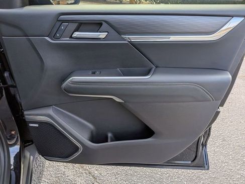 Used 2024 GMC Acadia Elevation w/ Black Edition image 37