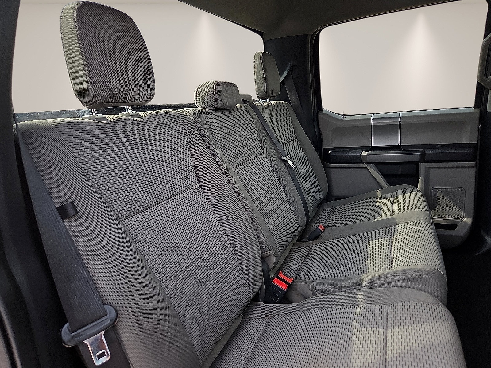 Used 2022 Ford F250 XLT w/ Black Appearance Package AWD/4WD image 10