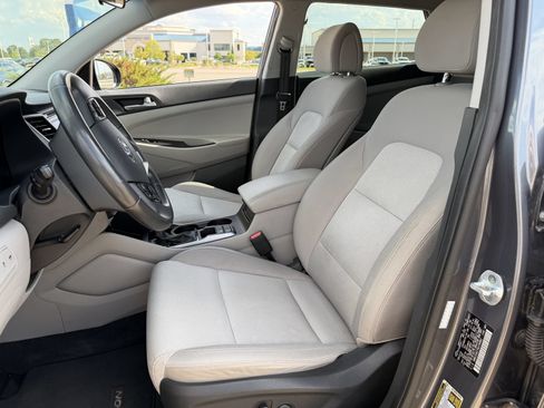 Used 2016 Hyundai Tucson Sport FWD image 26