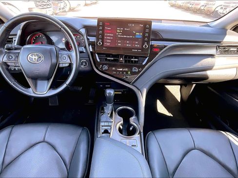 Used 2024 Toyota Camry XSE image 14