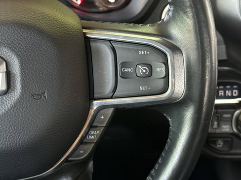 Used 2023 RAM 1500 Laramie AWD/4WD image 31
