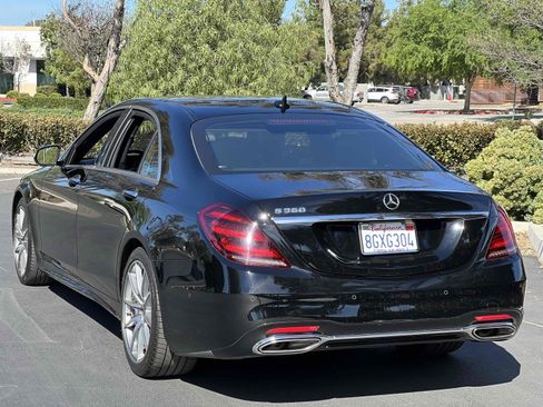 Used 2019 Mercedes-Benz S 560 Sedan image 23