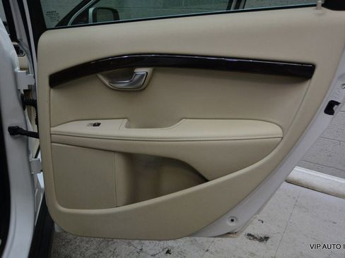 Used 2015 Volvo XC70 T5 Premier image 10