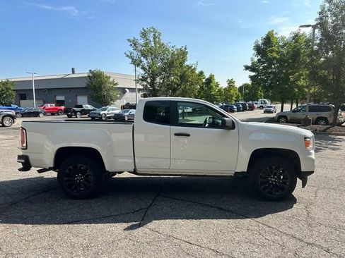 Used 2022 GMC Canyon Elevation Standard w/ Convenience Package AWD/4WD image 7