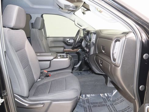 Used 2021 Chevrolet Silverado 1500 RST image 11