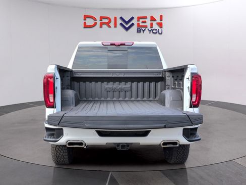 New 2026 GMC Sierra 1500 AT4 w/ AT4 Premium Package image 5