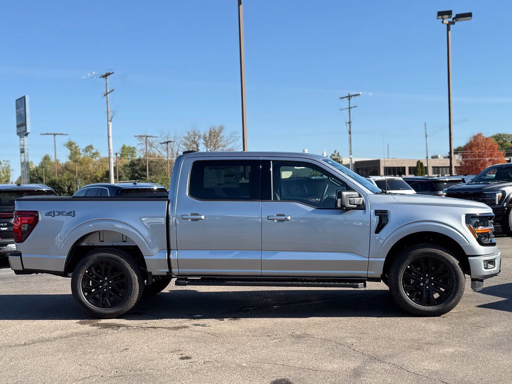 New 2026 Ford F150 XLT w/ Equipment Group 302A MID AWD/4WD image 29
