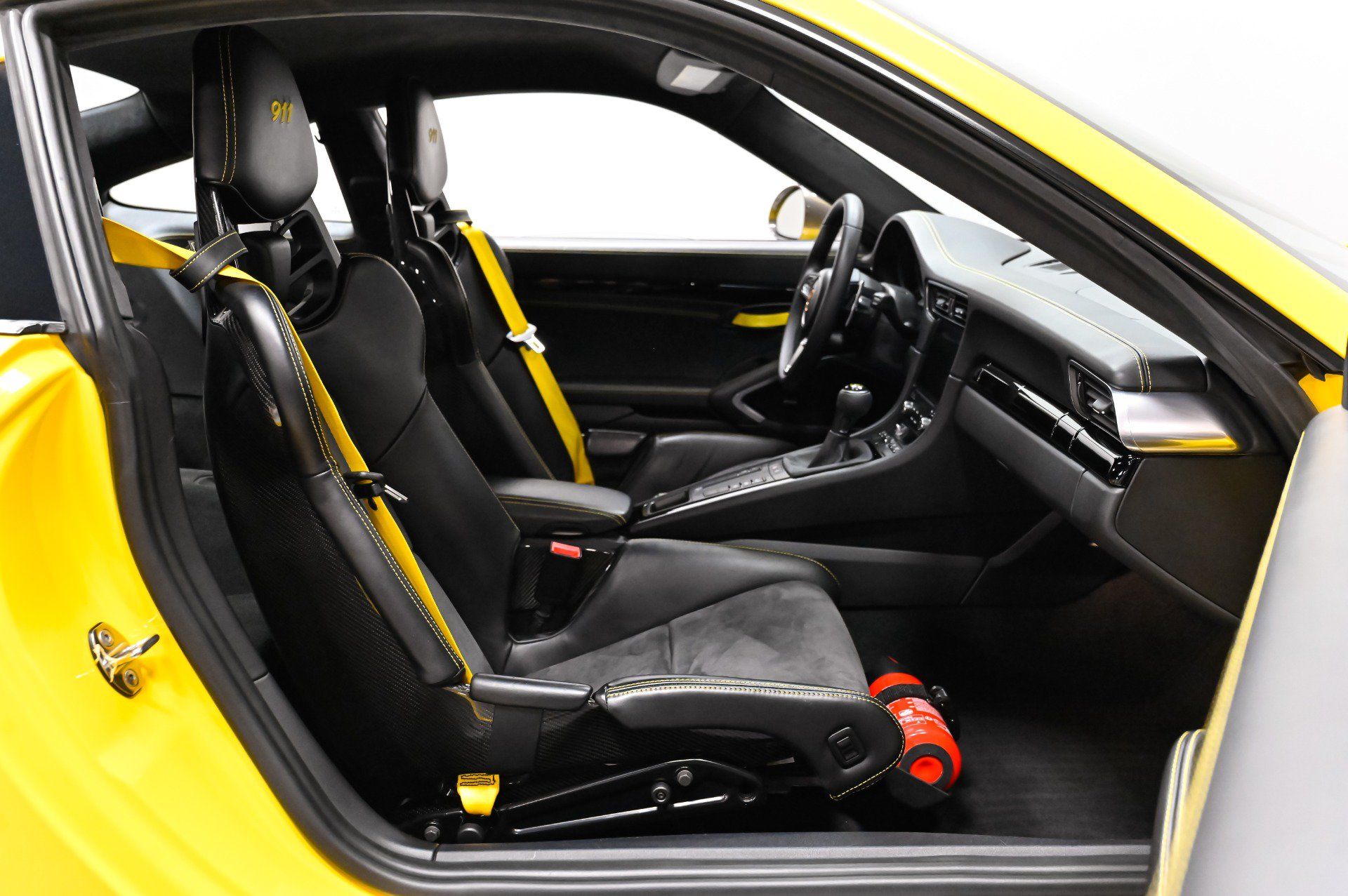Used 2018 Porsche 911 Carrera T RWD image 23