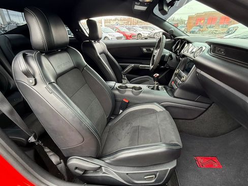 Used 2016 Ford Mustang Shelby GT350 w/ Technology Package image 15