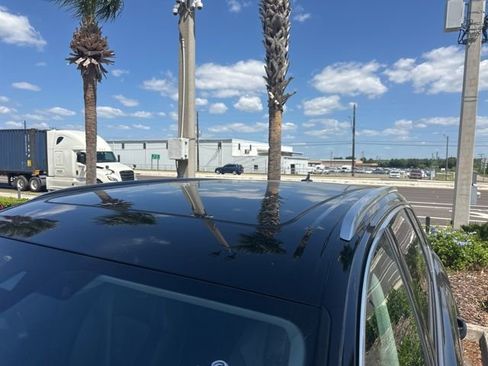 Used 2024 Audi Q7 3.0T Premium Plus image 14