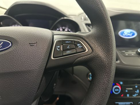 Used 2019 Ford Escape SE image 20