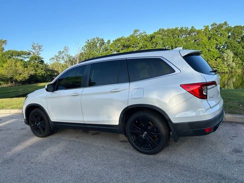 Used 2022 Honda Pilot Special Edition image 3