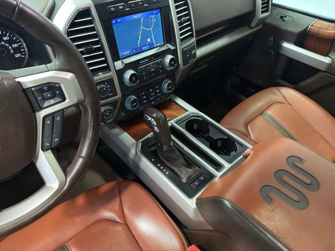 Used 2020 Ford F150 King Ranch w/ Equipment Group 601A Luxury AWD/4WD image 24