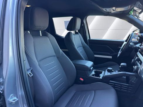 Used 2024 Toyota Tacoma TRD Off-Road image 14