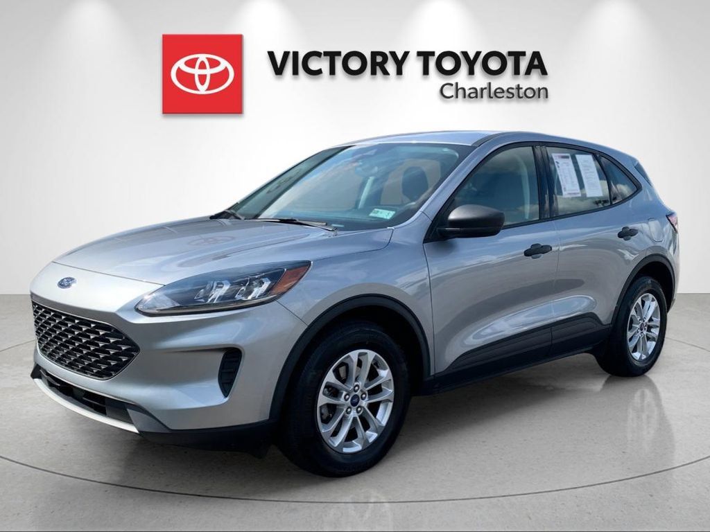 Used 2022 Ford Escape S AWD/4WD image 1