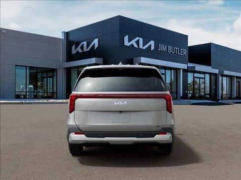 New 2026 Kia Carnival EX FWD image 5