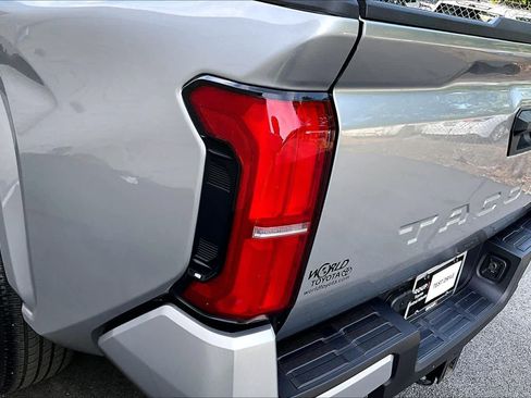 Used 2025 Toyota Tacoma SR5 RWD image 28