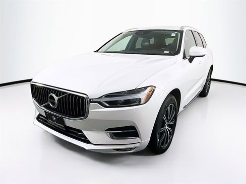 Used 2021 Volvo XC60 T5 Inscription w/ Protection Package Premier image 3