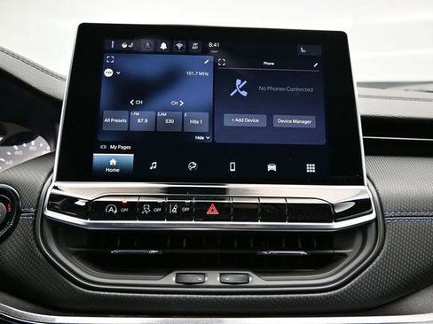 New 2026 Jeep Compass Latitude AWD/4WD image 31