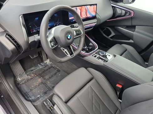 Used 2025 BMW X3 xDrive30i AWD/4WD image 10