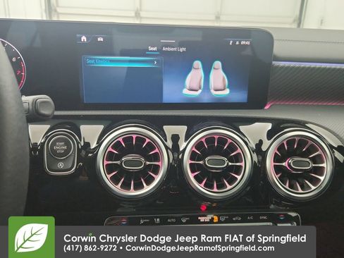 Used 2025 Mercedes-Benz CLA 250 4MATIC image 27