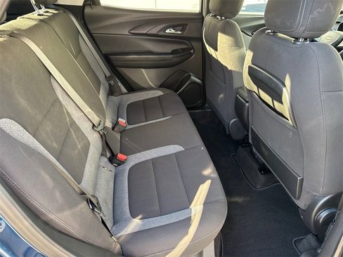 Used 2021 Chevrolet TrailBlazer LT image 18