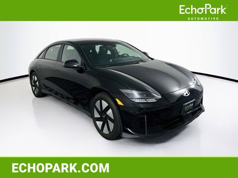 Used 2024 Hyundai Ioniq 6 SE RWD image 1