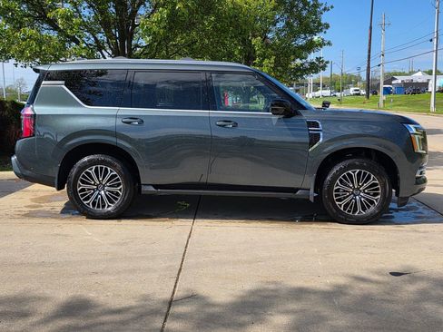 New 2026 Nissan Armada Platinum AWD/4WD image 2