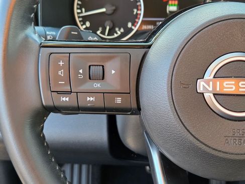 Used 2023 Nissan Pathfinder SV FWD image 26
