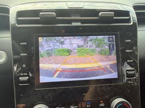 Used 2022 Hyundai Tucson SEL AWD/4WD image 18