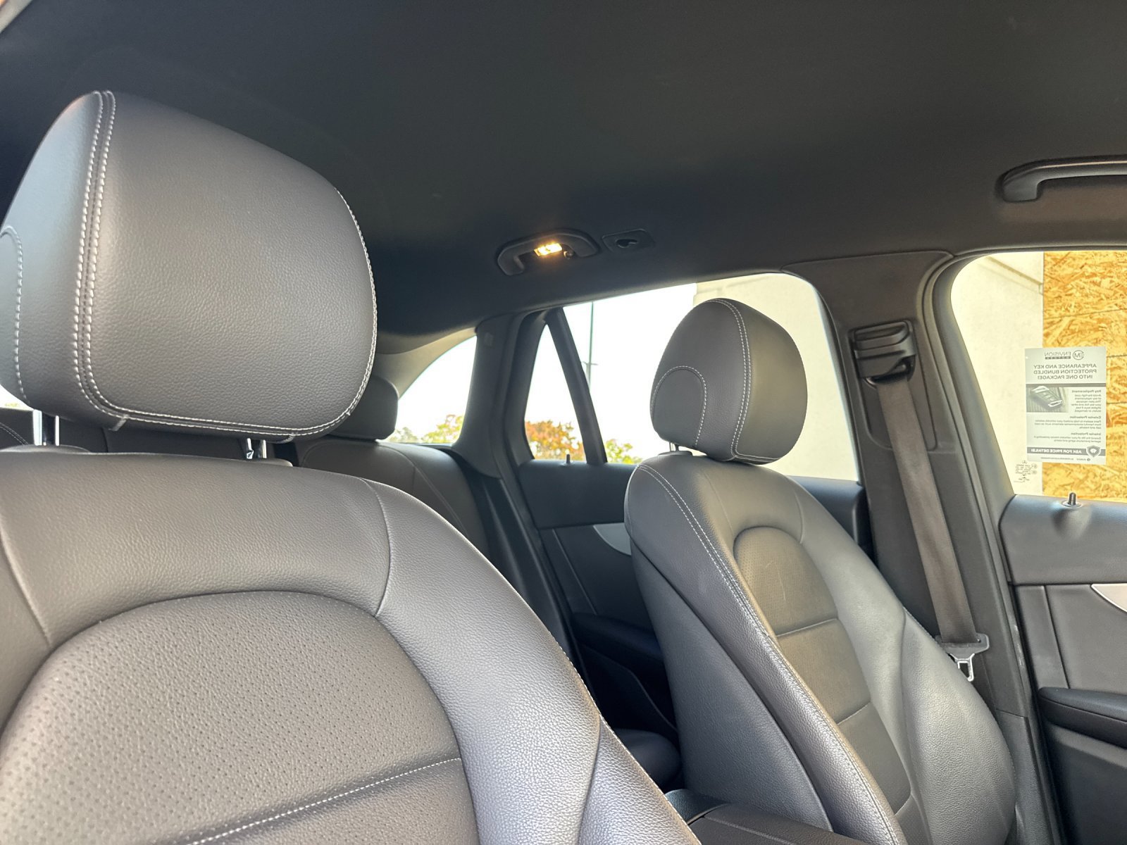 Used 2020 Mercedes-Benz GLC 300 image 16