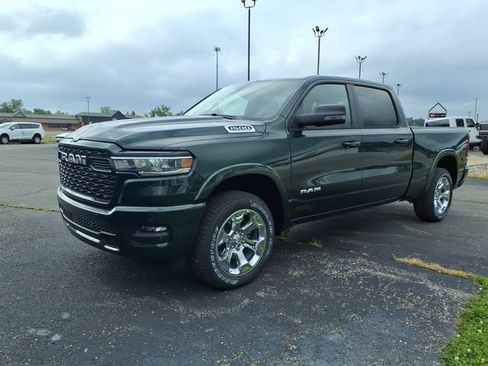 New 2026 RAM 1500 Big Horn AWD/4WD image 3