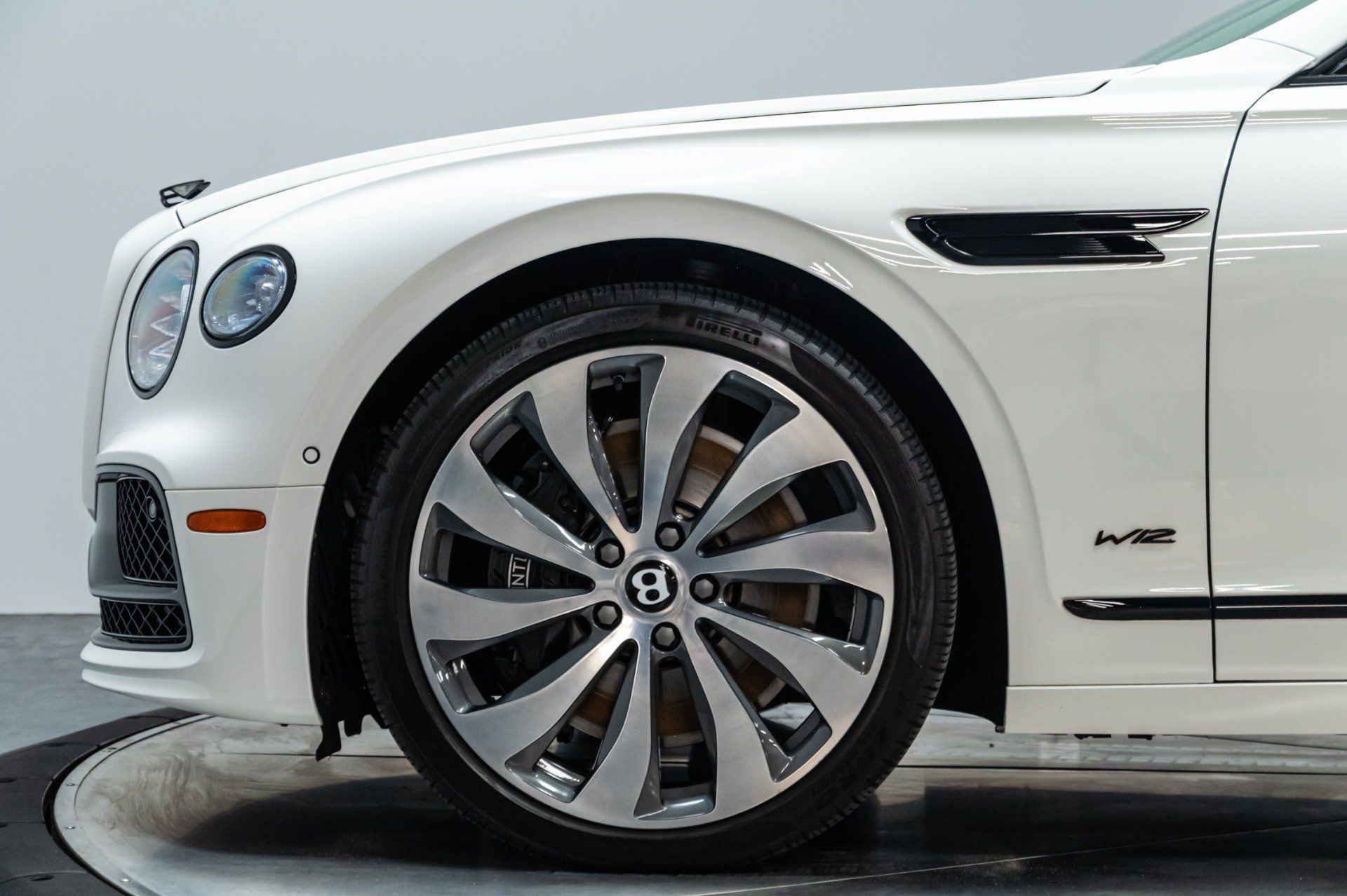 Used 2021 Bentley Flying Spur W12 AWD/4WD image 64