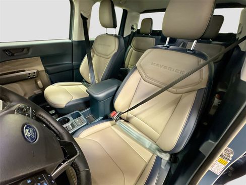 New 2026 Ford Maverick Lariat image 21