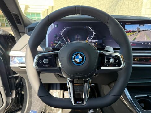 New 2026 BMW 750e xDrive w/ Premium Package AWD/4WD image 24
