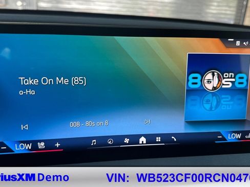 Certified 2024 BMW iX xDrive50 w/ Sport Package AWD/4WD image 38