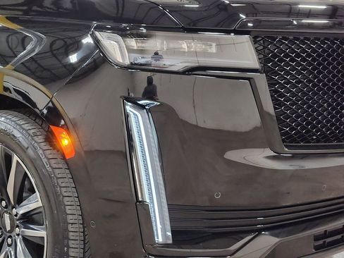 Used 2024 Cadillac Escalade Sport Platinum image 13