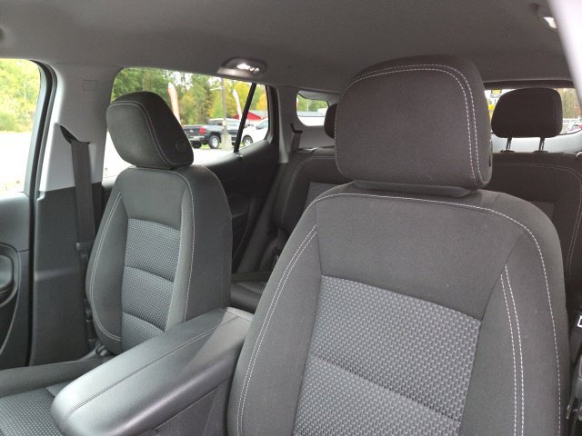 Used 2024 GMC Terrain SLE w/ Driver Convenience Package AWD/4WD image 22