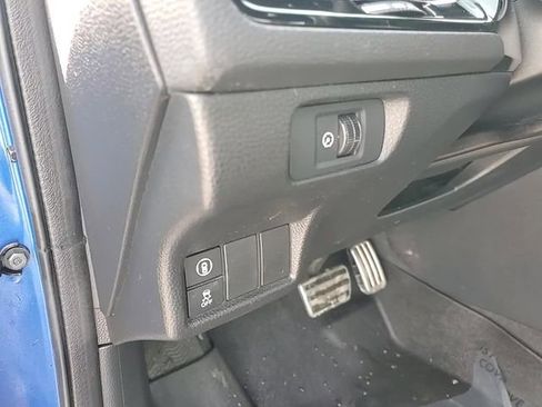 Used 2023 Honda Civic Sport image 11