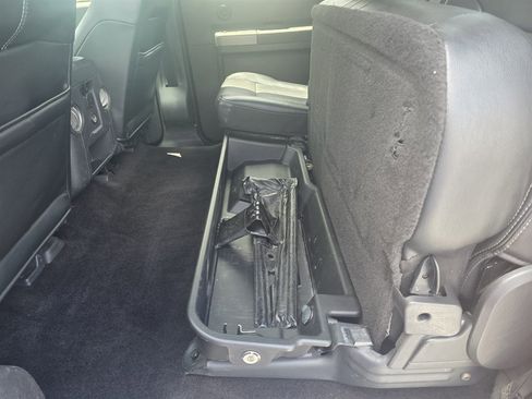 Used 2015 Ford F350 Lariat w/ Lariat Ultimate Package AWD/4WD image 38