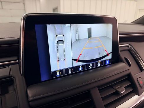 Certified 2022 Chevrolet Suburban LT w/ LT Signature Package image 15