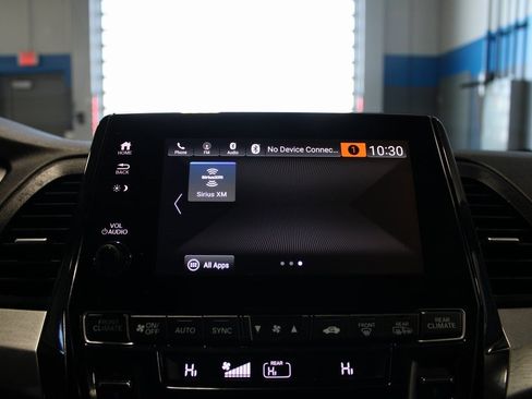 Used 2023 Honda Odyssey Sport image 29