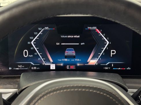 Used 2023 BMW X7 xDrive40i w/ M Sport Package image 21