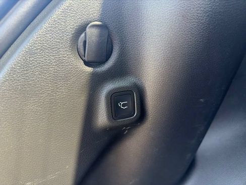Used 2022 Jeep Compass Latitude w/ Convenience Group AWD/4WD image 18