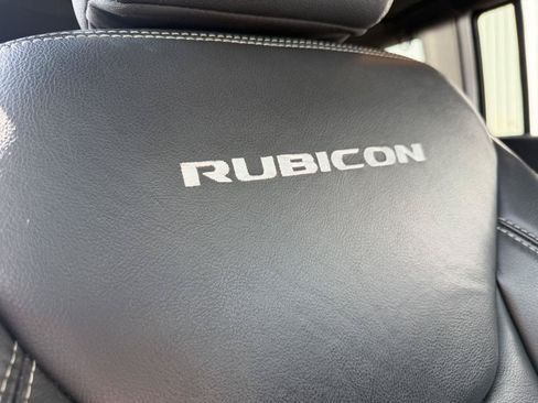 Used 2017 Jeep Wrangler Unlimited Rubicon AWD/4WD image 22