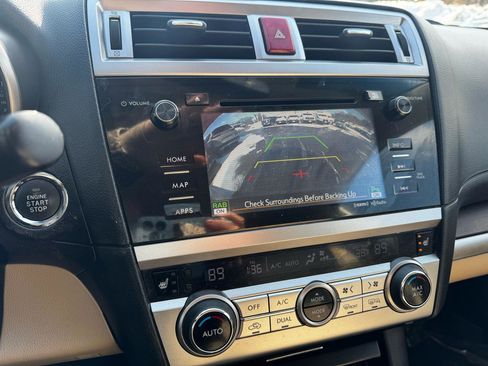 Used 2017 Subaru Outback 2.5i Limited image 18