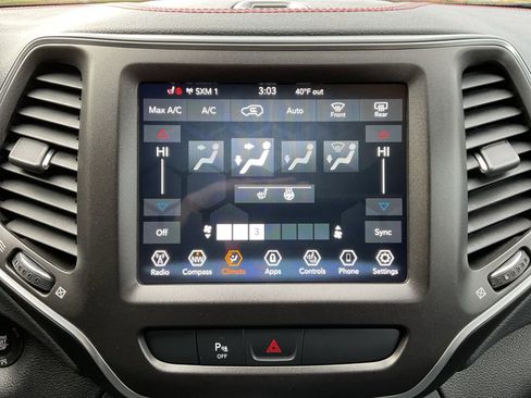 Used 2020 Jeep Cherokee Trailhawk w/ Cold Weather Group image 24