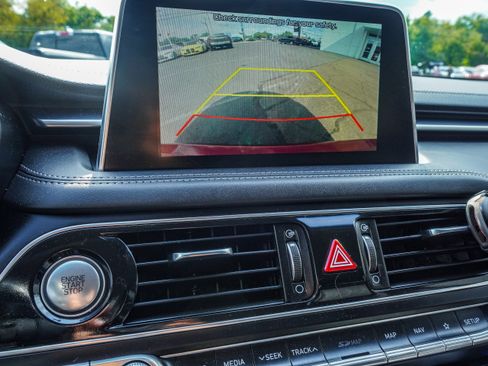 Used 2019 Genesis G70 2.0T Advanced w/ Elite Package image 30